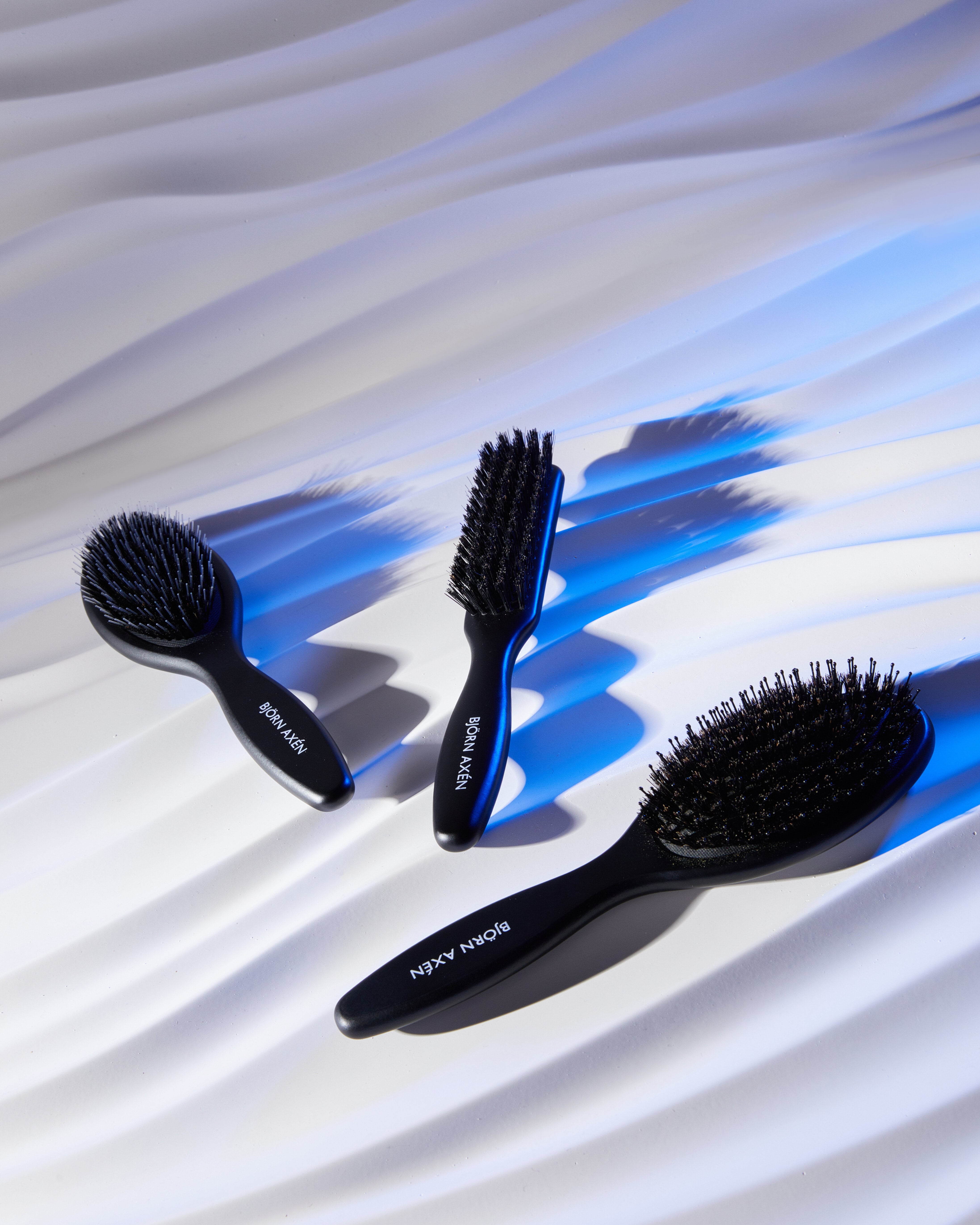 Щітка для гладкості та блиску Björn Axén Smooth and Shine Brush for All Hair Types